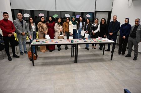 الجليل: يوم دراسي غنيّ تحت عنوان "تمكين وتعزيز هوية المعلمين الجدد المهنية والشخصية"